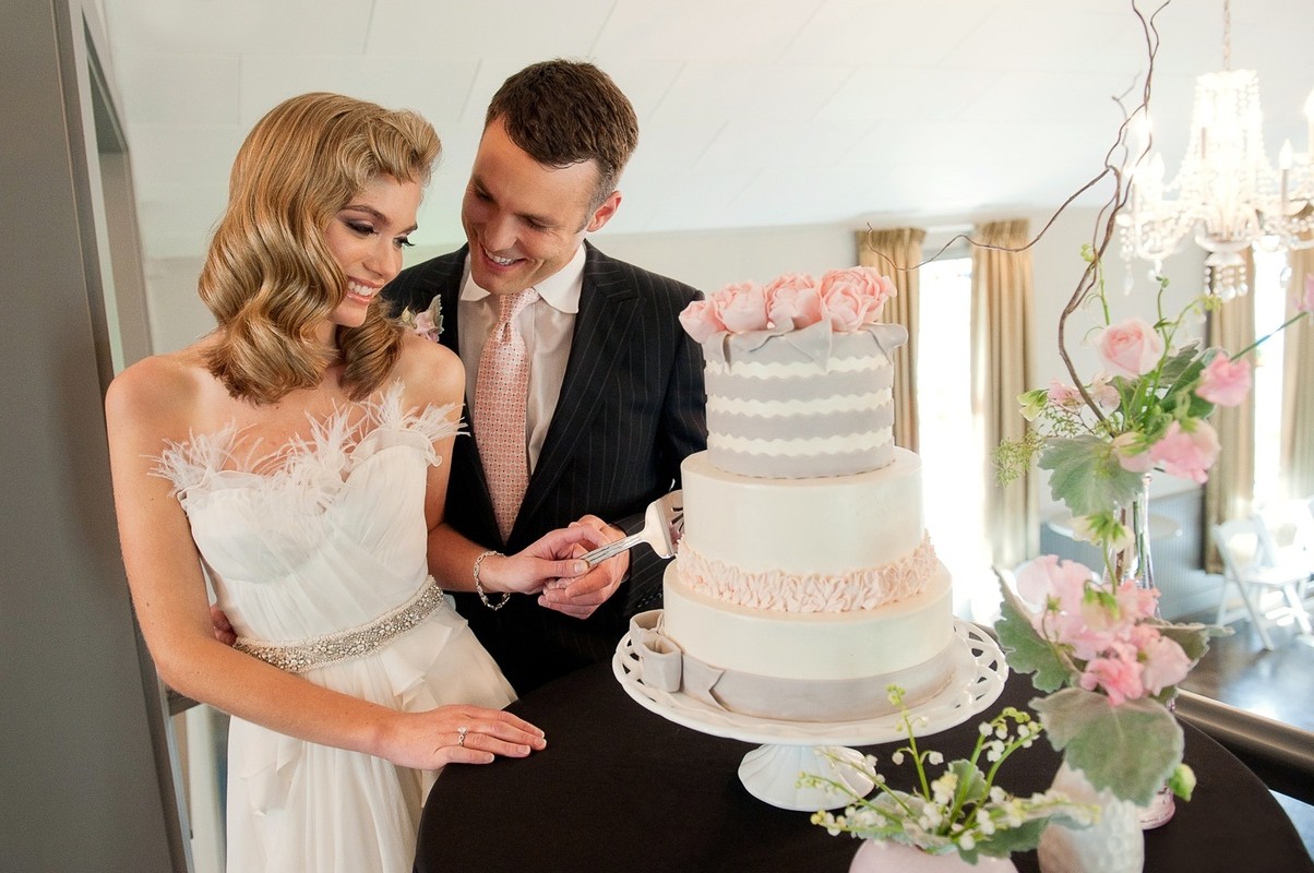 торт в стиль свадьбы