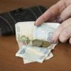 Пенсия фонды хезмәткәре әтисенә 150 мең сум пенсия «ясаган»